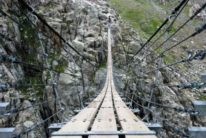11 Triftbrücke