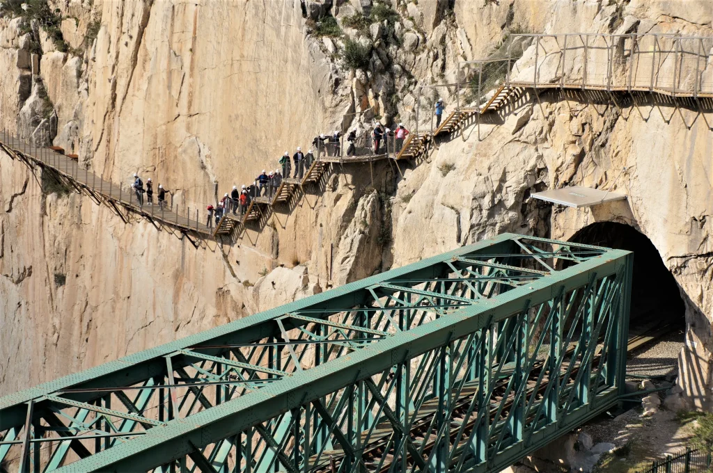 23 Ultimo tramo