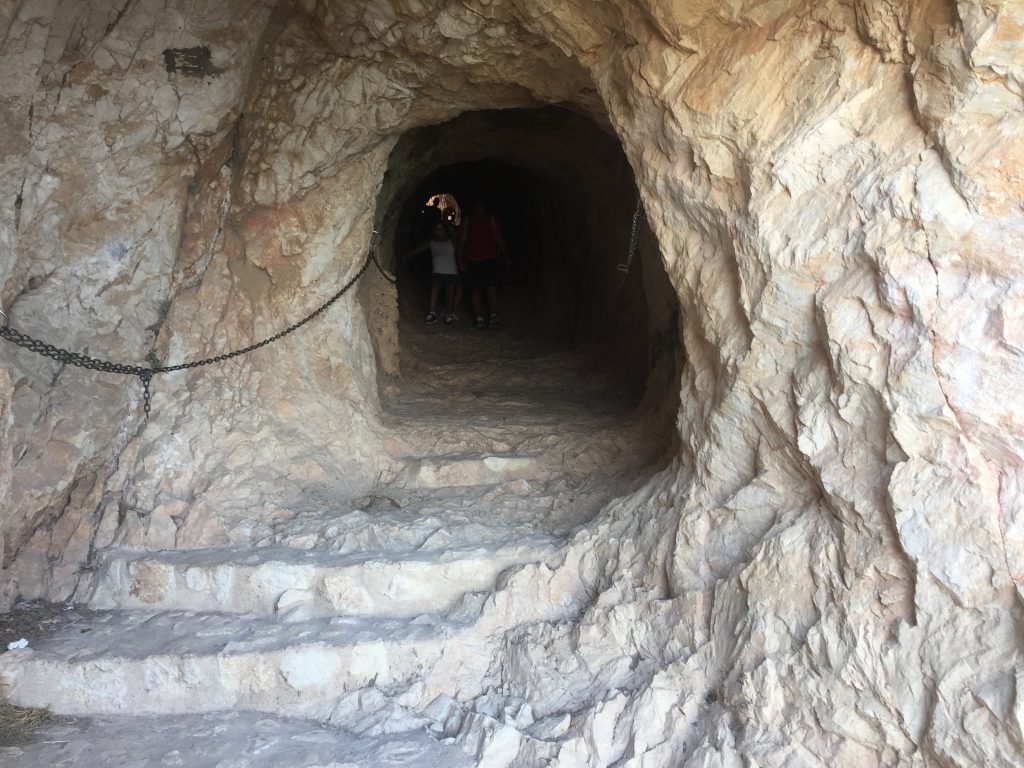10 Túnel del Peñon