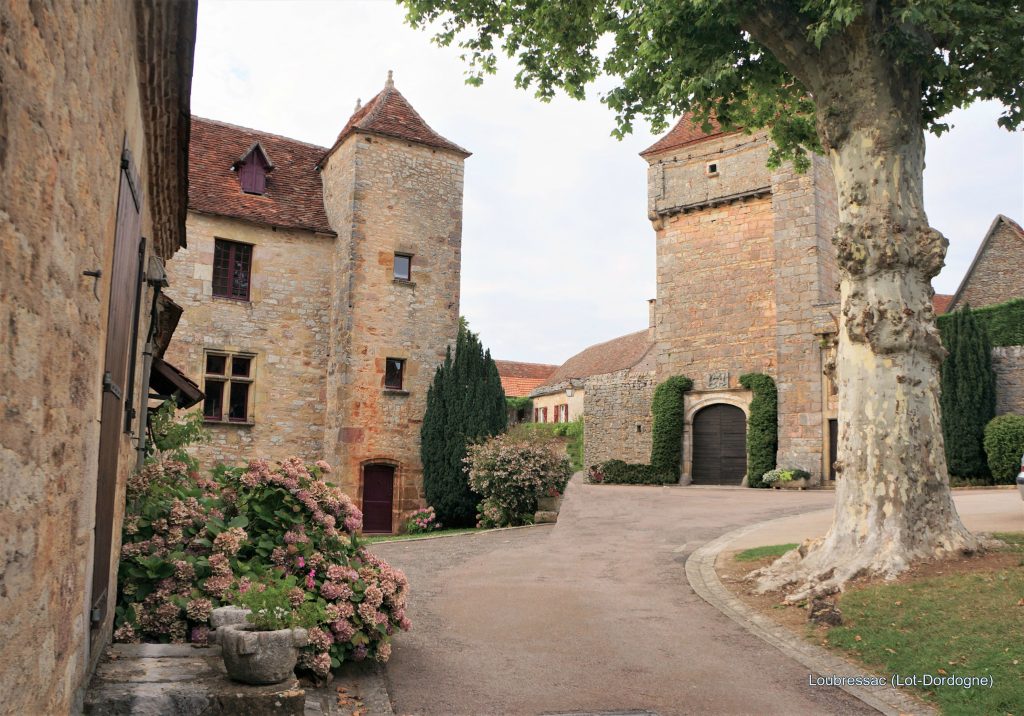 11 Loubressac Circo de autoire-Francia