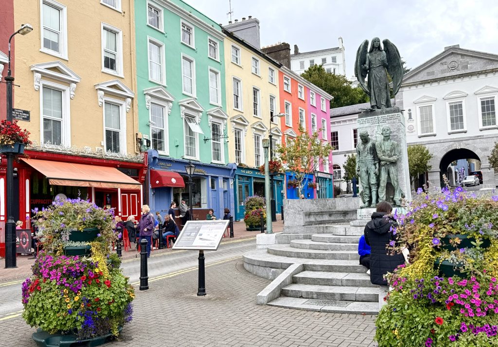 22 Monumento Lusitania-Cobh-Irlanda