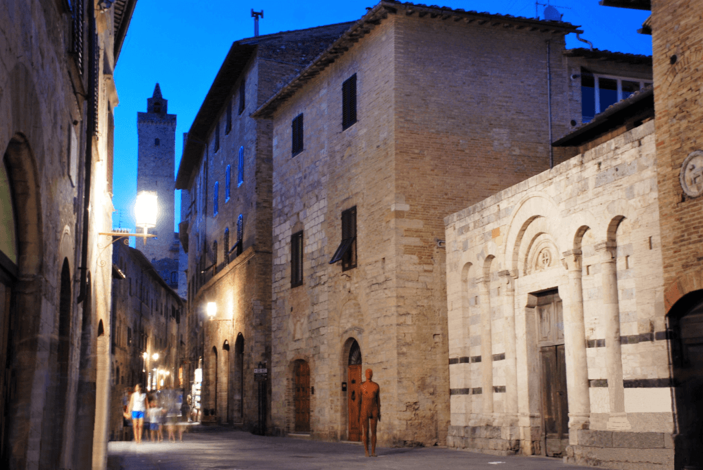 12 Calle-S Gimignano-Italia