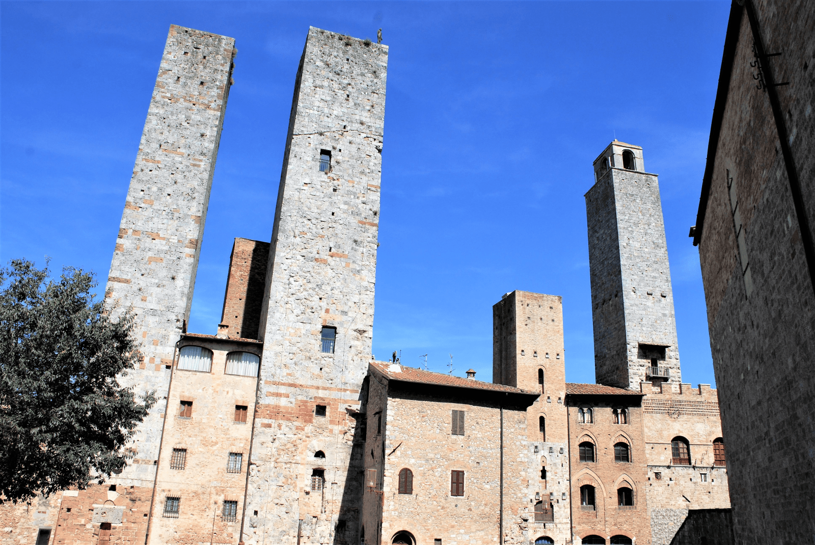 8 Torres-S Gimignano-Italia