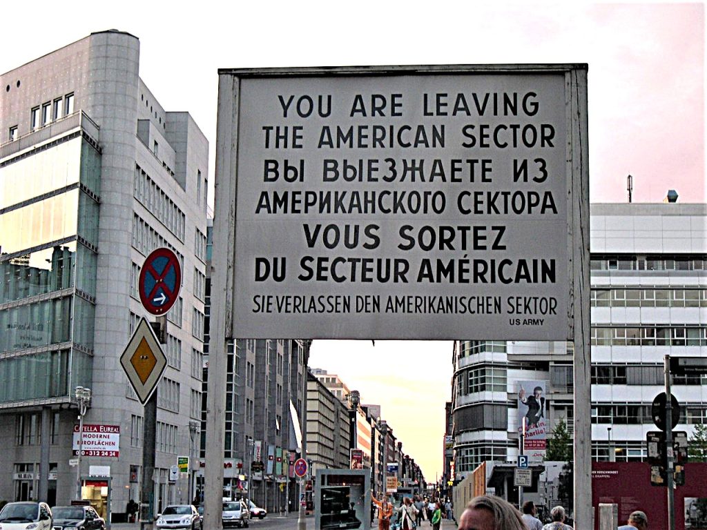18 Chekpoint-Berlín-Alemania