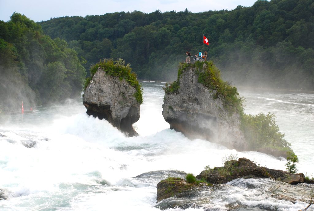 26-Stein-Schaffhausen-Cataratas-Suiza
