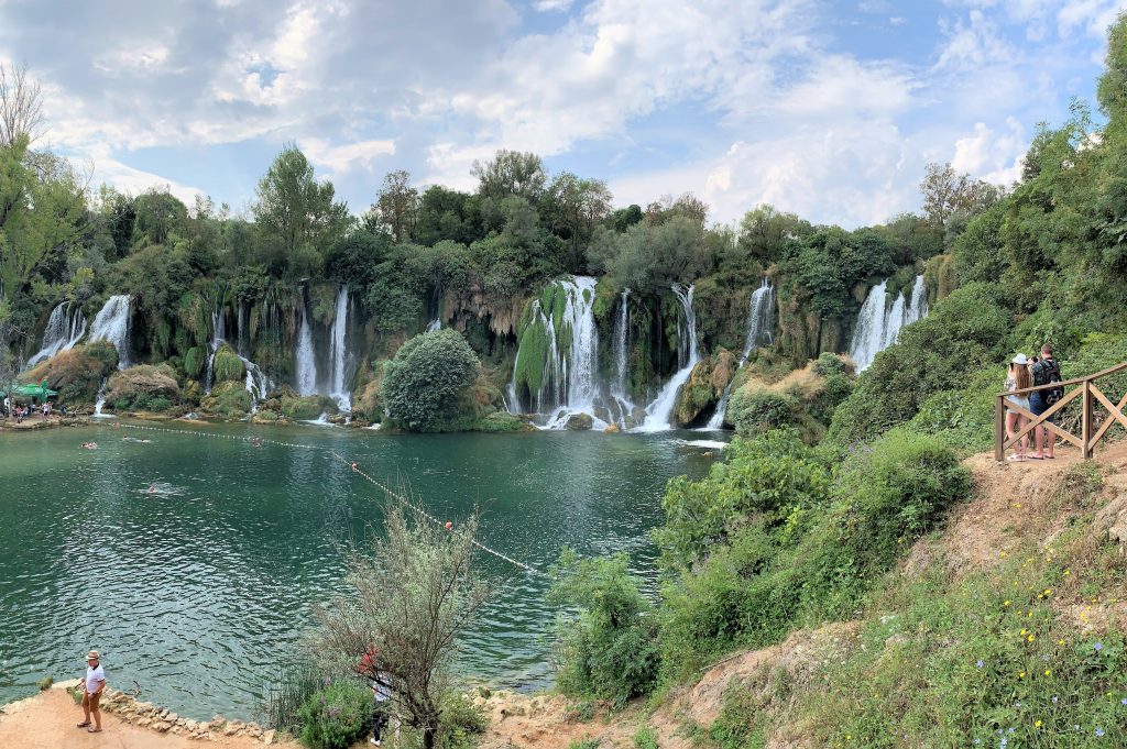 0A Cataratas-Kravica-Bosnia-Herzegovina