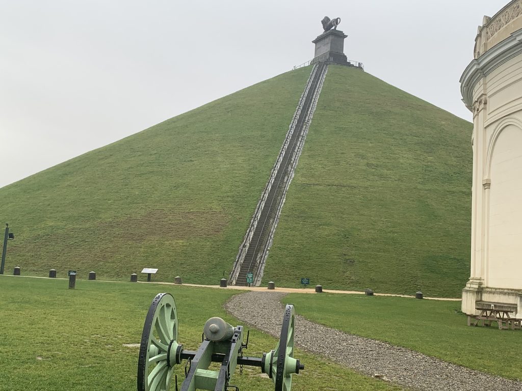13 Memorial -Waterloo-Bégica