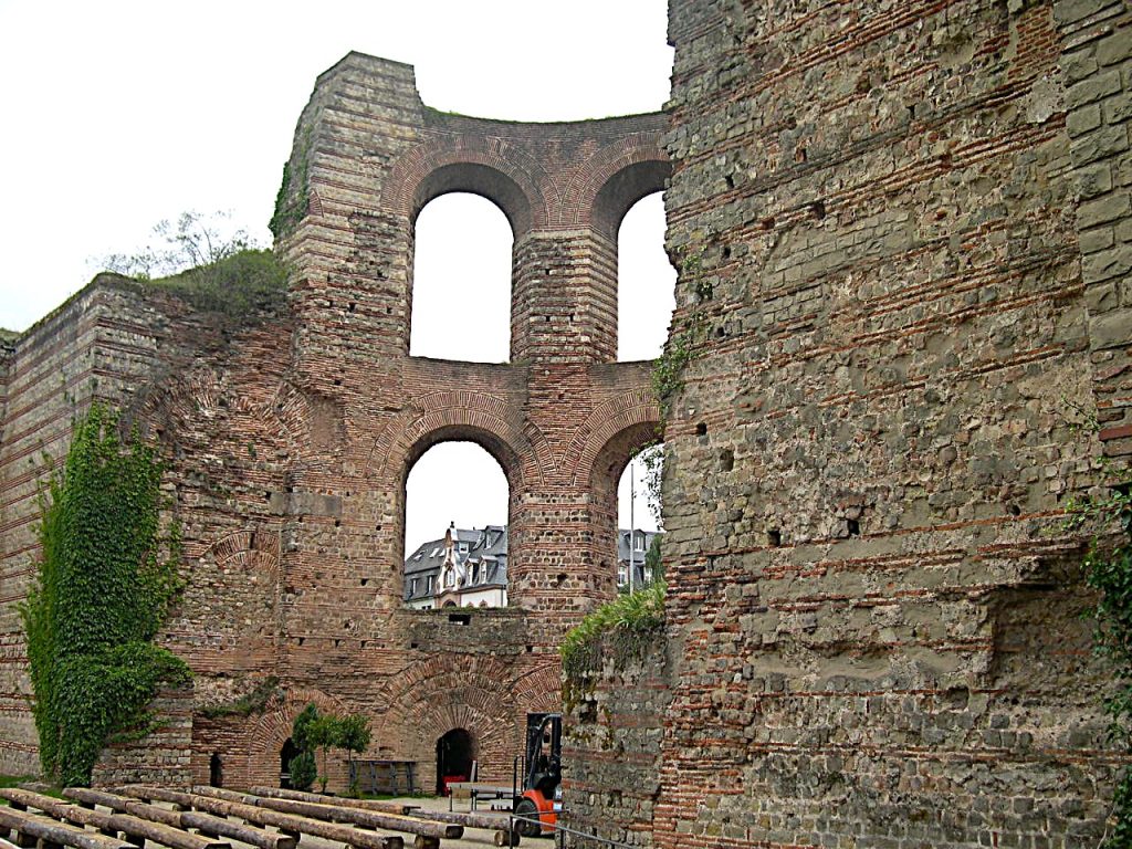27 Termas-Tréveris-Alemania
