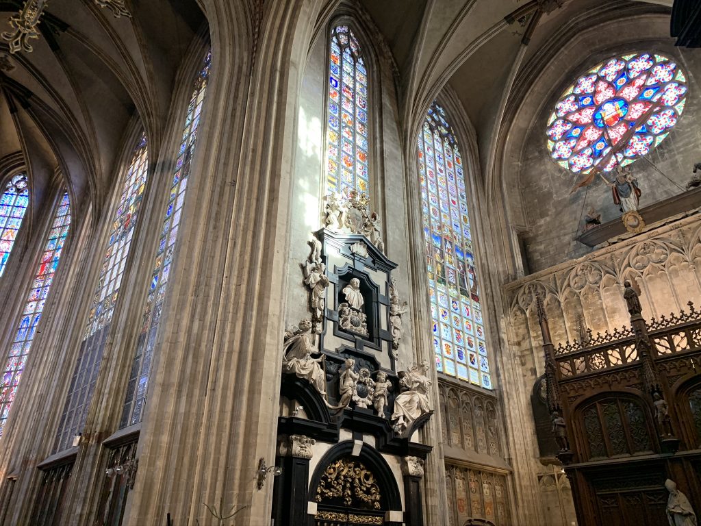 3 Notre Dame du Sablon-Bruselas-Bélgica