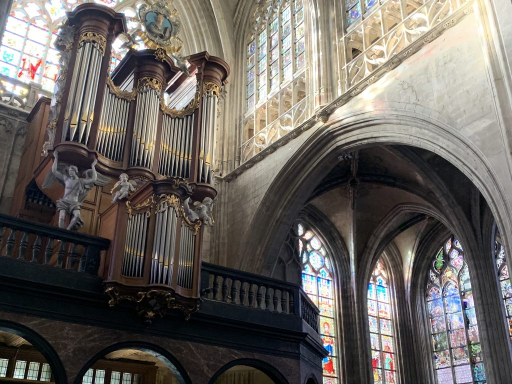 5 Notre Dame-Bruselas-Bélgica