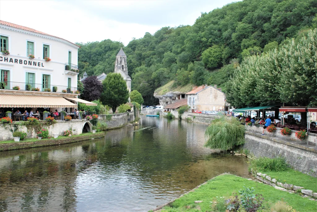 11 Brantôme-Perigord-Francia