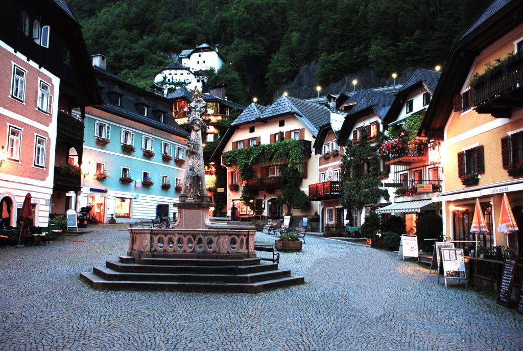 16 Hallstatt-Austria