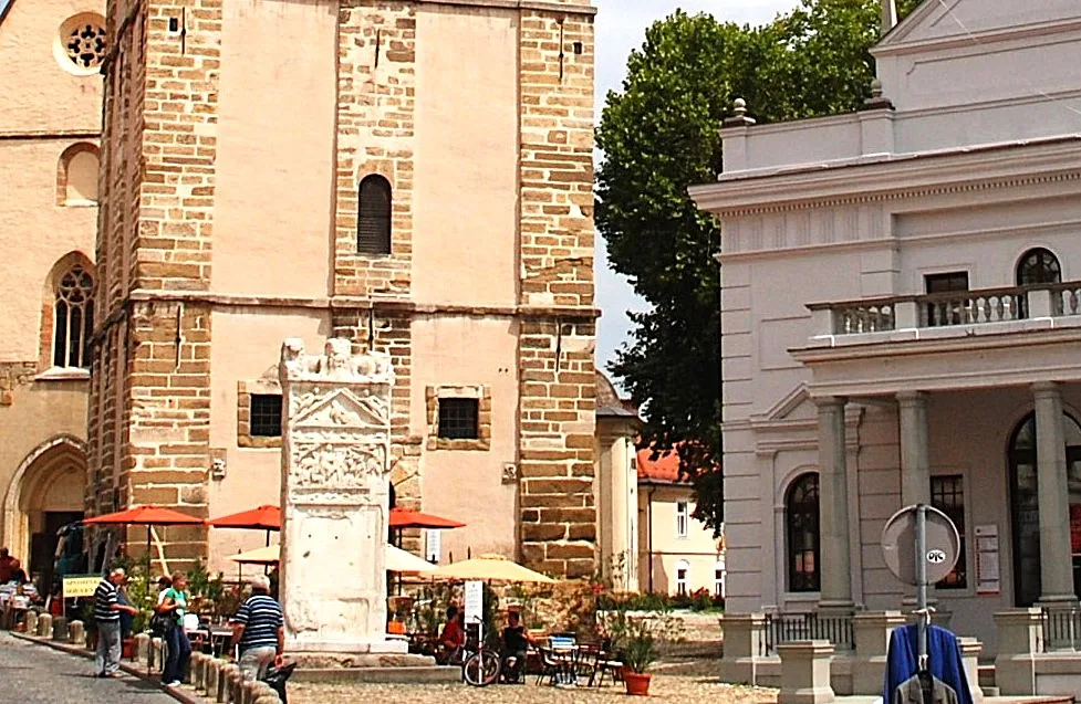 3B Ptuj-Plaza Slovenski-Eslovenia (2)