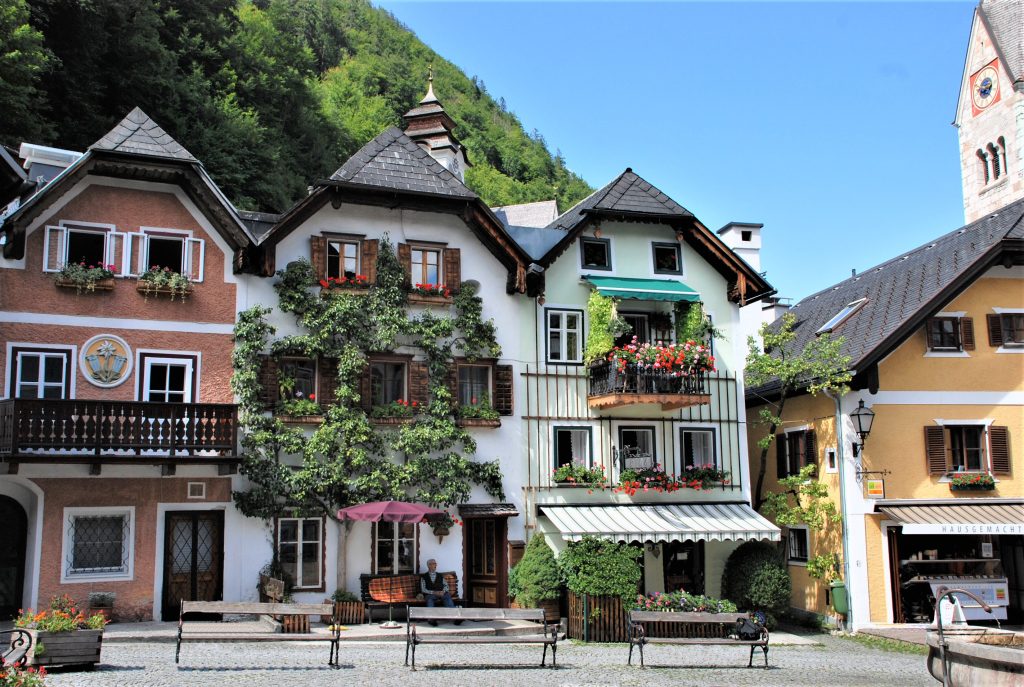 8 Hallstatt-Austria