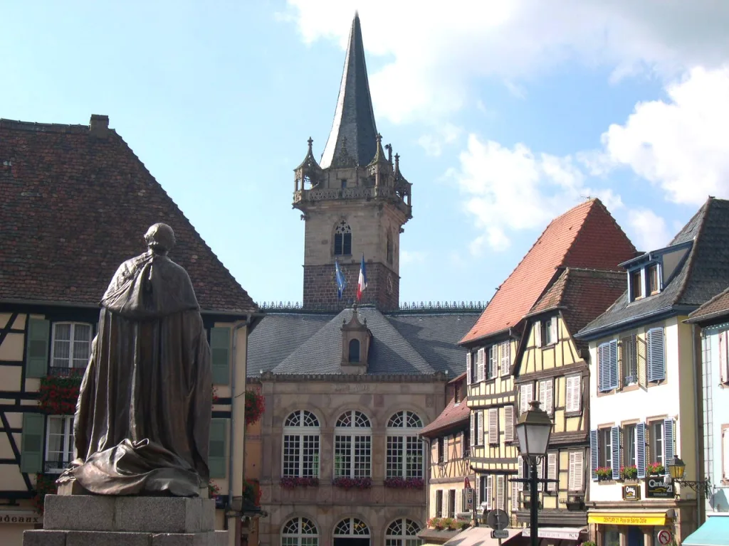 11 Ayuntamiento-Obernai-Alsacia-Francia